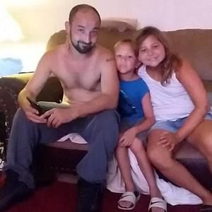 Meet your Posher, Raymond